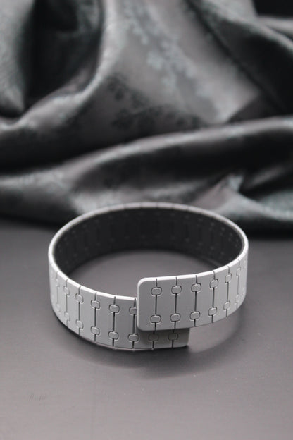 Personality Band | ⚫ The Disruptor (Dark Charcoal - Slate Gray)