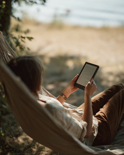 Reader 📚 | Knowledge & Profession - Sleeve